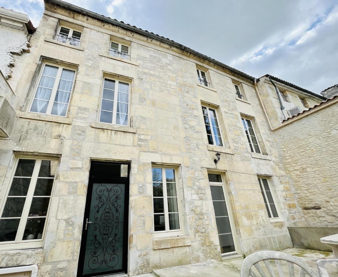 Les Dames Jeannes Hotel Jarnac Buitenkant foto